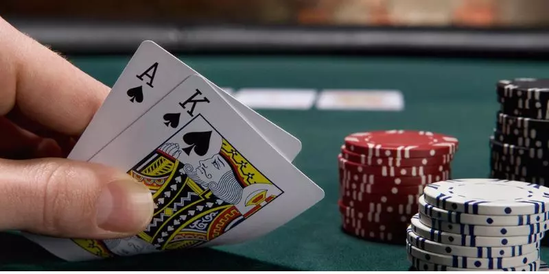 Poker Aces Club - Sân Chơi Poker Hấp Dẫn Nhất Cho Giới Trẻ 1 Game bài poker